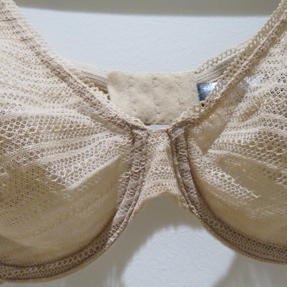 NATORI Revive Full Fit Underwire Bra in Cafe Lace Semi Sheer - Size 34B - Picture 6 of 11